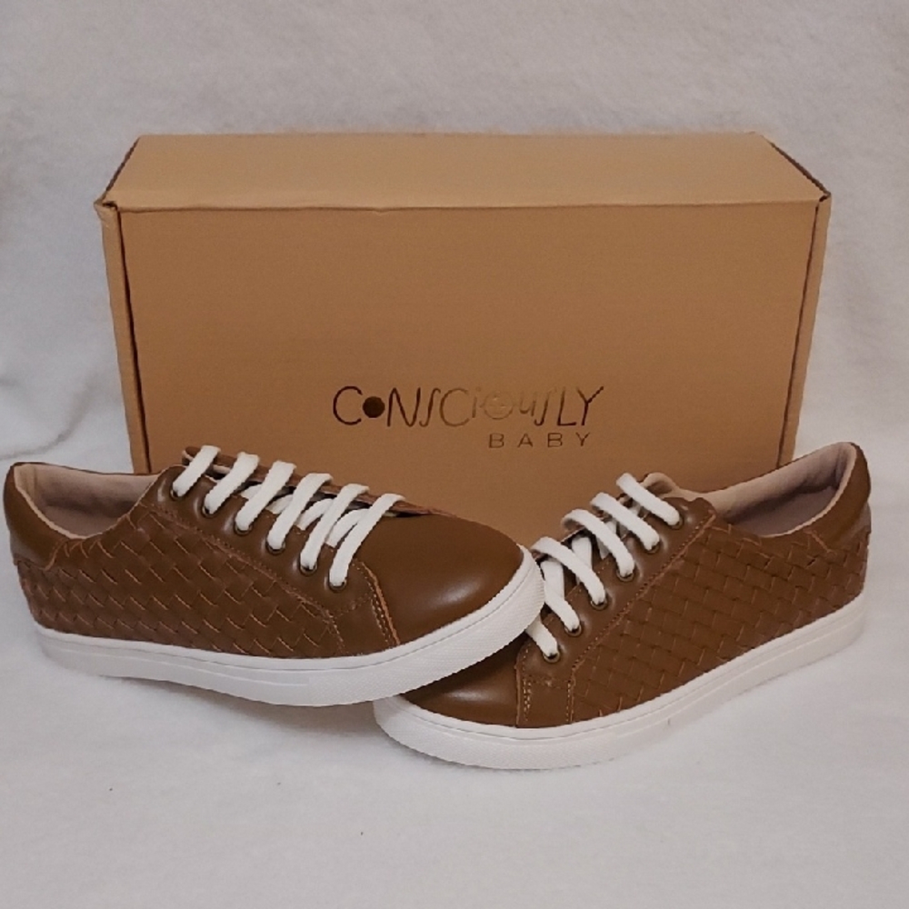 Consciously Baby Womens Sneakers